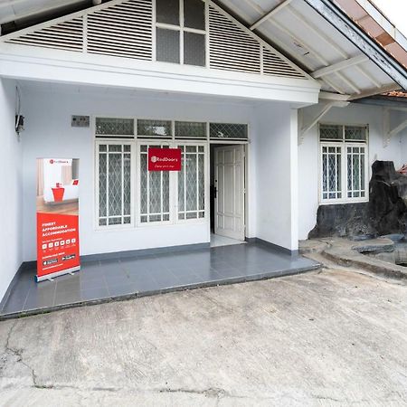 Reddoorz Syariah Near Rsud Cimacan Богор Екстер'єр фото